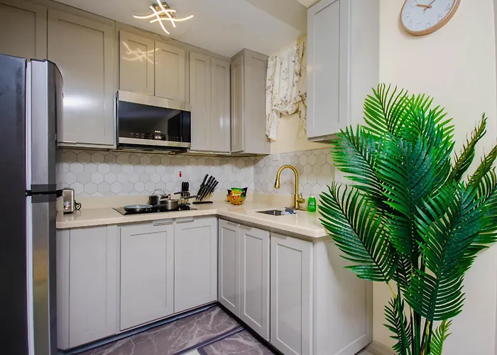 Heart Of Ocho Rios-free Acess-king Bed-pool-free Parking-gated Complex-free Wifi 150mbps *