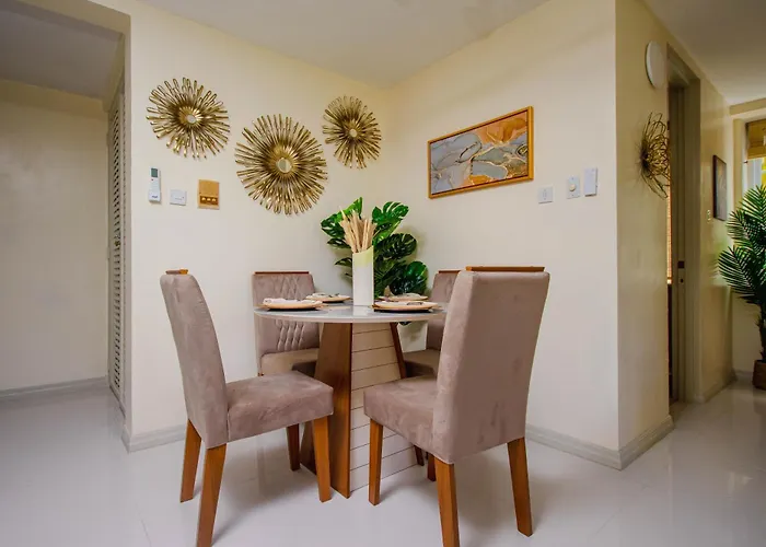 Apartamento Heart Of Ocho Rios-free Acess-king Bed-pool-free Parking-gated Complex-free Wifi 150mbps *